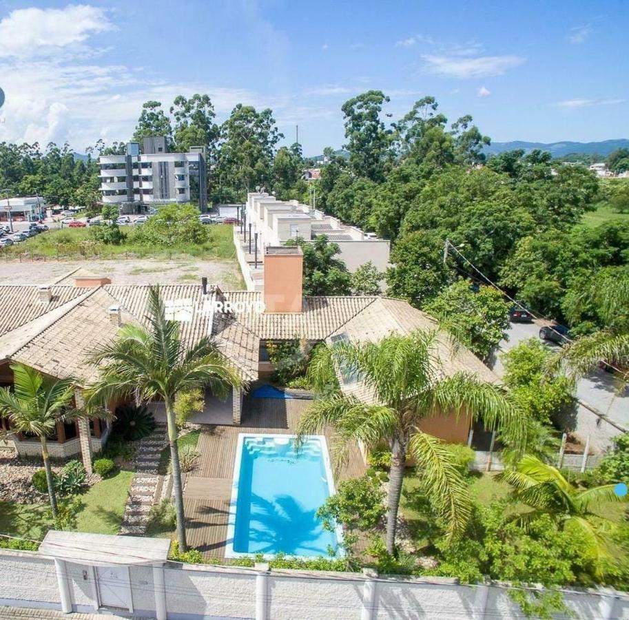Pousada Esquina Do Atlantico Sul Tubarão 外观 照片